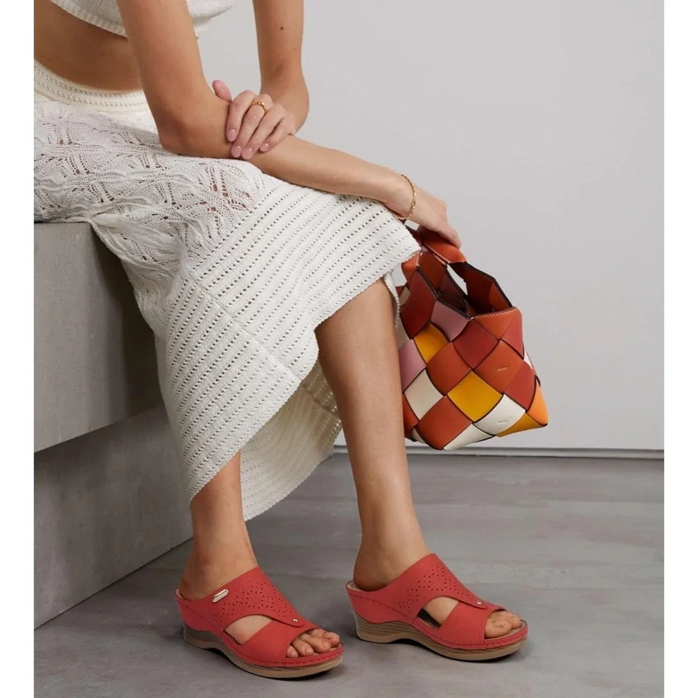 SHIBEVER NWOT Low Comfortable Wedge Sandal Open‎ Toe Slip On Size 42 US 11